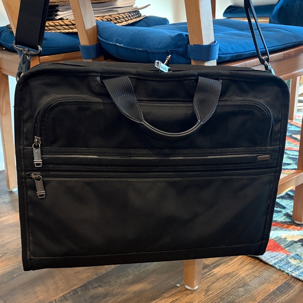 Tumi Briefcase Laptop Bag Alpha Series Excellent Condition